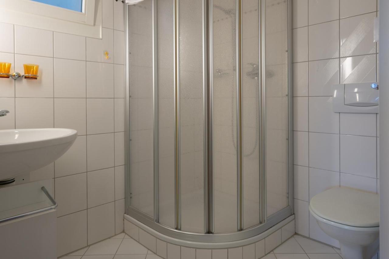 Grava - Ferienwohnung Fuer Max. 2 Personen Laax Ngoại thất bức ảnh